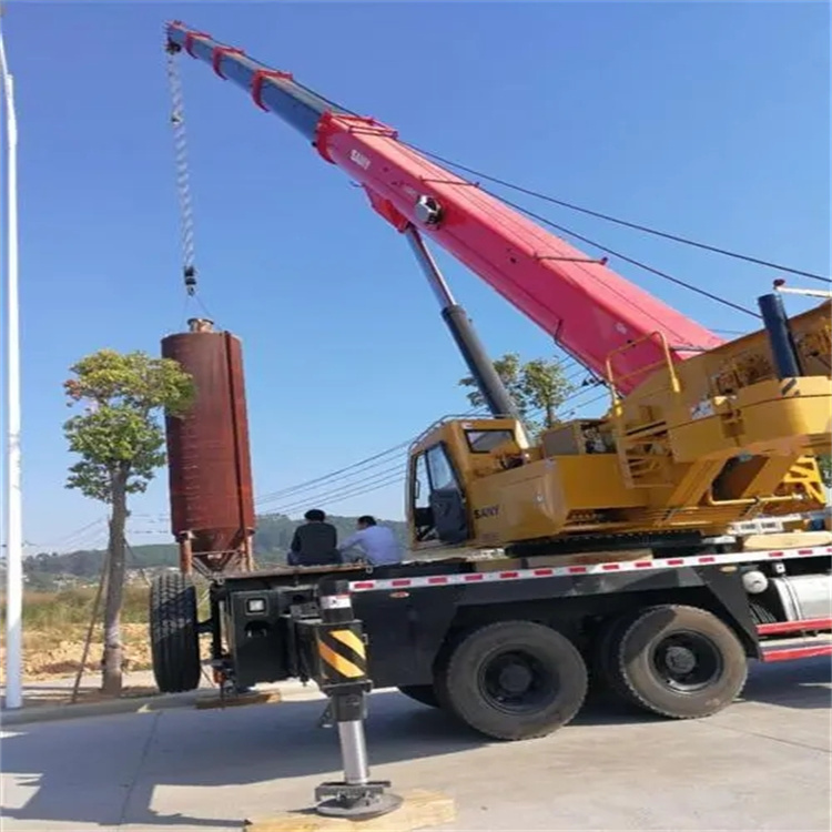 神农架专业吊车租赁多少钱