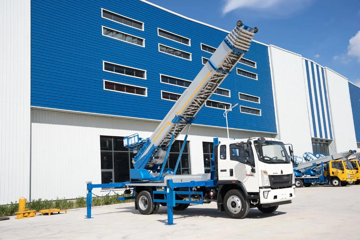 神农架小型云梯车上料车租赁多少钱