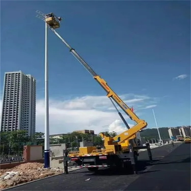 神农架维修路灯的曲臂升降车出租